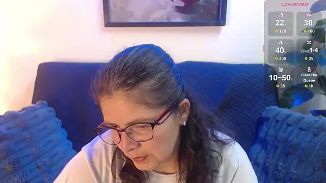 Snapshot of Linda_banks_ chatting on February 18, 2026, 12:17 am Linda banks online show from February 18, 2026, 12:17 am