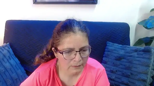 Snapshot of Linda_banks_ chatting on May 1, 2026, 1:43 am Linda banks online show from May 1, 2026, 1:43 am