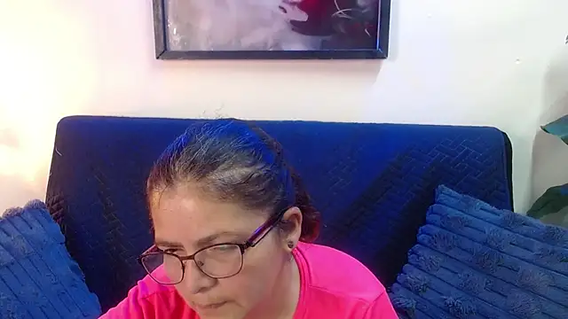 Snapshot of Linda_banks_ chatting on May 3, 2026, 1:55 am Linda banks online show from May 3, 2026, 1:55 am