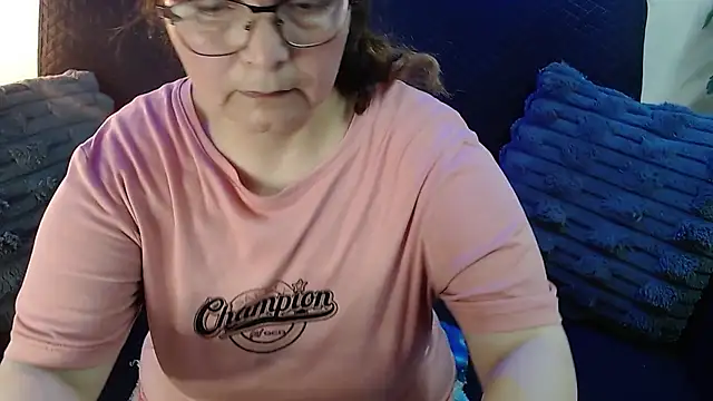 Snapshot of Linda_banks_ chatting on July 15, 2026, 6:46 pm Linda banks online show from July 15, 2026, 6:46 pm