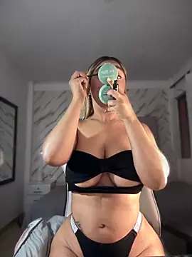 ChannelConnor  online show from September 26, 2025, 11:03 am