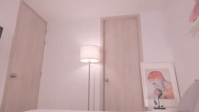 moon angels online show from February 25, 2026, 1:54 pm