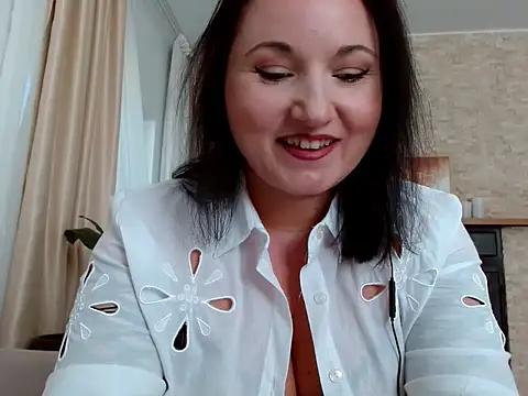 EliseBliss69 online show from September 18, 2025, 10:28 am