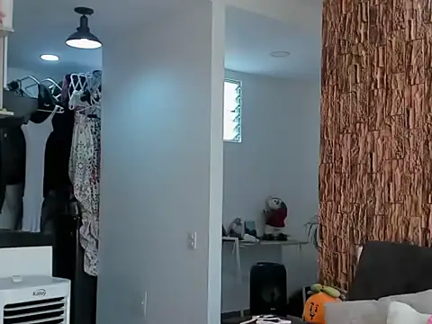 lia rip01 online show from October 30, 2025, 2:29 pm