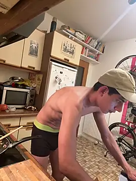 jim dj online show from September 17, 2025, 6:09 pm