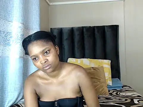 Lexiliciouse online show from February 9, 2026, 9:19 pm