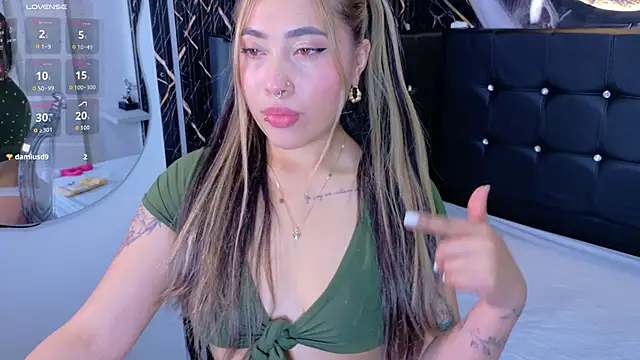  ManuVeelez online show from February 5, 2026, 3:44 am