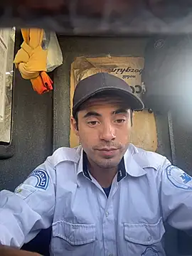 CaneLo0789 online show from November 18, 2025, 8:02 pm