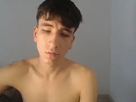 younewmaster online show from October 15, 2025, 5:24 pm