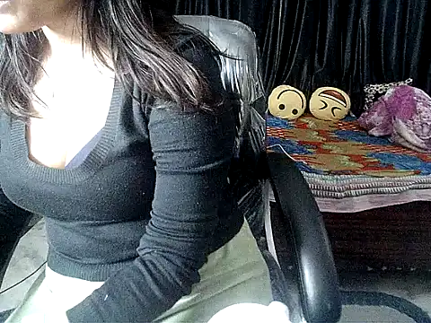 Anaconda-Mall online show from November 13, 2025, 5:34 pm