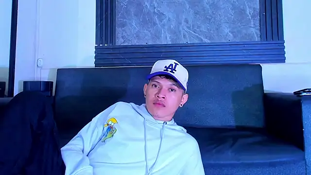 jeremytonner online show from November 11, 2025, 3:39 am