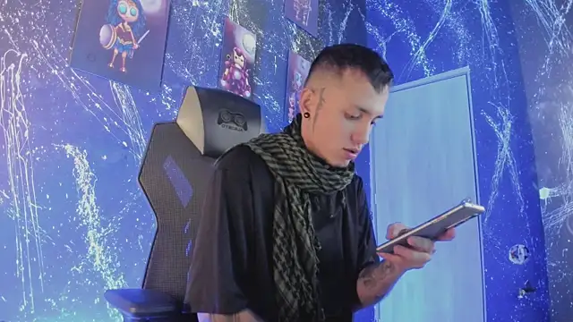 Snapshot of ReyBigx chatting on October 8, 2025, 12:52 am ReyBigx online show from October 8, 2025, 12:52 am