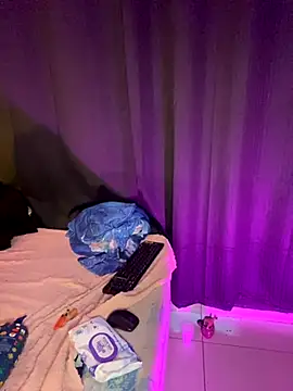 Lady Dirty444 online show from October 13, 2025, 6:52 pm