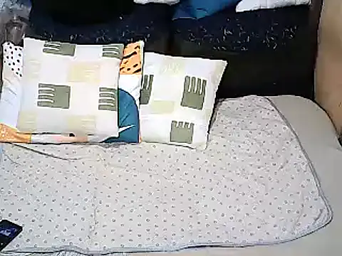 Snapshot of xxhottinybabe chatting on October 15, 2025, 6:52 pm xxhottinybabe online show from October 15, 2025, 6:52 pm