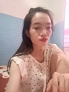 Snapshot of Lyly999 chatting on October 8, 2025, 6:55 am Lyly999 online show from October 8, 2025, 6:55 am