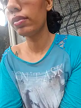 RavenShyfit online show from October 21, 2025, 7:03 pm