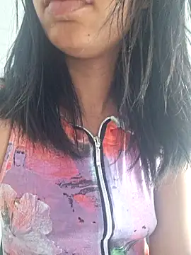 RavenShyfit online show from November 17, 2025, 11:38 am