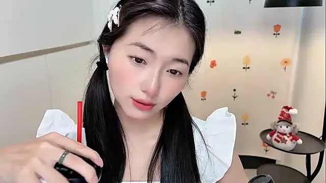 Snapshot of Rosalind_xixi chatting on April 23, 2026, 3:30 am Rosalind xixi online show from April 23, 2026, 3:30 am