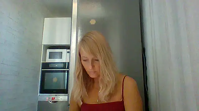 Vexxaa online show from September 11, 2025, 10:04 am