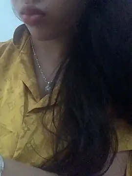 Snapshot of Nguyenha11 chatting on November 12, 2025, 8:59 am Nguyenha11 online show from November 12, 2025, 8:59 am