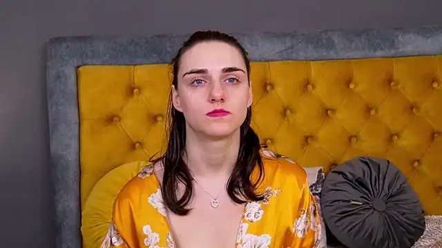 Jessica White  online show from January 8, 2026, 5:21 am