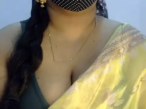 Snapshot of Siya_Akhor chatting on October 15, 2025, 3:12 pm Siya Akhor online show from October 15, 2025, 3:12 pm