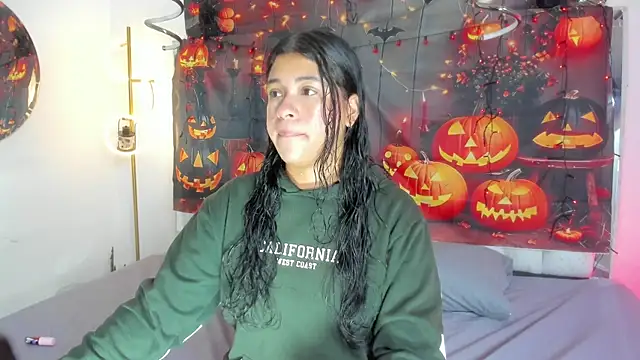 Ivy nt online show from October 22, 2025, 12:49 pm