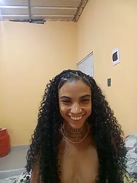 lareynazendeya xh online show from March 27, 2026, 9:47 pm