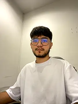 DanteRushh online show from October 9, 2025, 12:03 pm