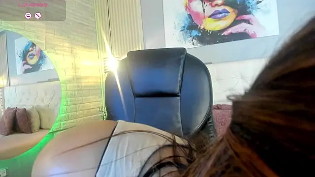 scarletbaker  online show from March 12, 2026, 9:43 pm