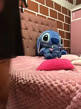 Snapshot of Rachellcooperrr chatting on February 26, 2026, 9:58 pm Rachellcooperrr online show from February 26, 2026, 9:58 pm