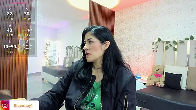 Snapshot of BLUE_TAY1 chatting on February 4, 2026, 11:49 am BLUE TAY1 online show from February 4, 2026, 11:49 am