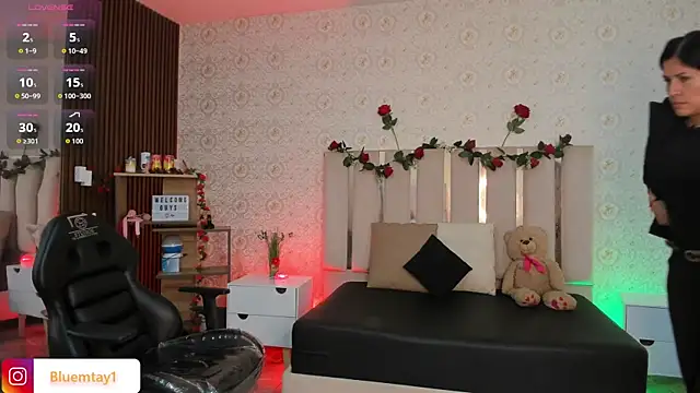 Snapshot of BLUE_TAY1 chatting on February 26, 2026, 12:15 pm BLUE TAY1 online show from February 26, 2026, 12:15 pm