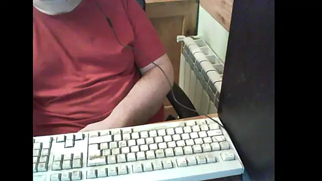 Snapshot of BENDER_50000 chatting on October 3, 2025, 12:40 am BENDER 50000 online show from October 3, 2025, 12:40 am