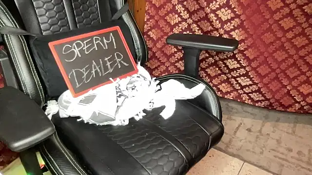 JUSTFORRICH online show from November 12, 2025, 9:10 am