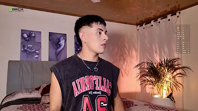 tivendann online show from December 21, 2025, 5:14 am