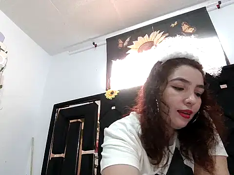 vegacristal88 online show from December 17, 2025, 3:18 pm