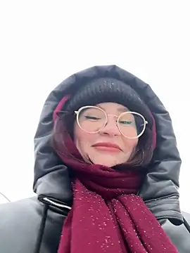 MartaBrent online show from March 10, 2026, 12:54 pm