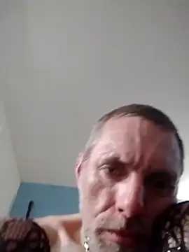 jarjar83 online show from April 23, 2026, 12:29 pm