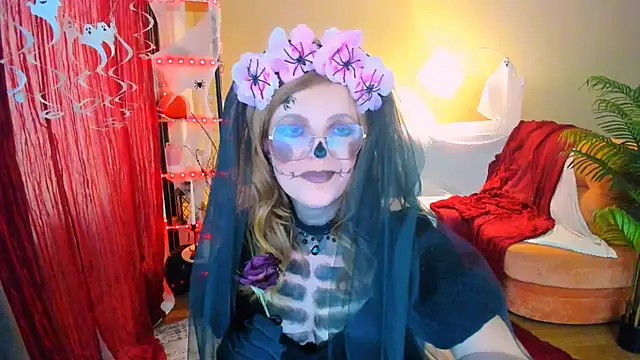 YourUniverser online show from October 31, 2025, 6:03 am