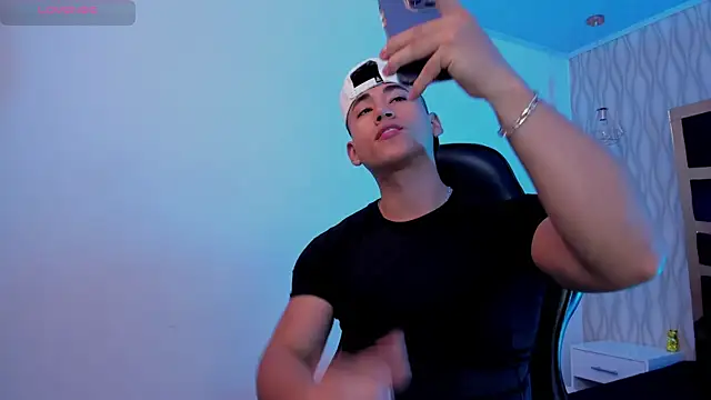 Draven Marceaux online show from October 31, 2025, 11:22 am