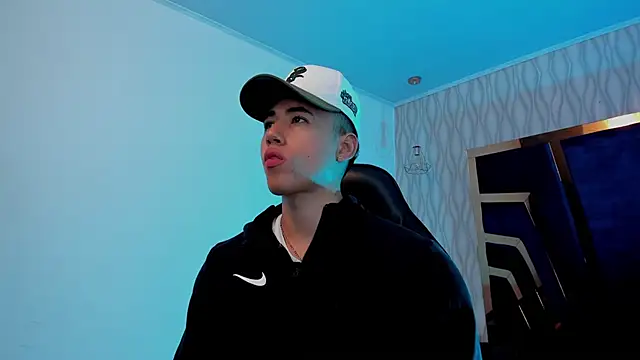 Draven Marceaux online show from November 12, 2025, 11:21 am