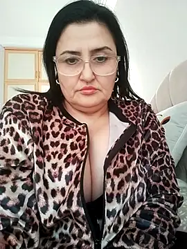 Snapshot of zerdaliii chatting on November 27, 2025, 11:23 am zerdaliii online show from November 27, 2025, 11:23 am