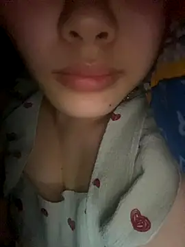 Xu Xubaby online show from October 12, 2025, 7:46 pm