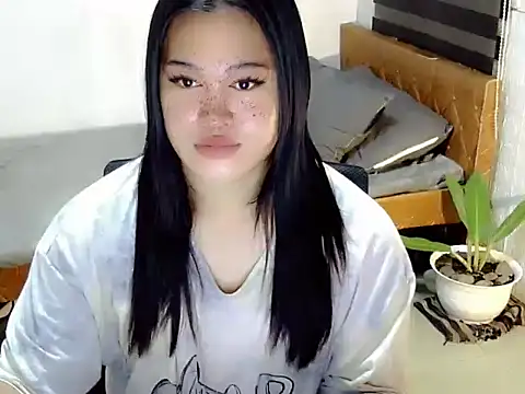 Annierose ts online show from September 30, 2025, 11:15 am