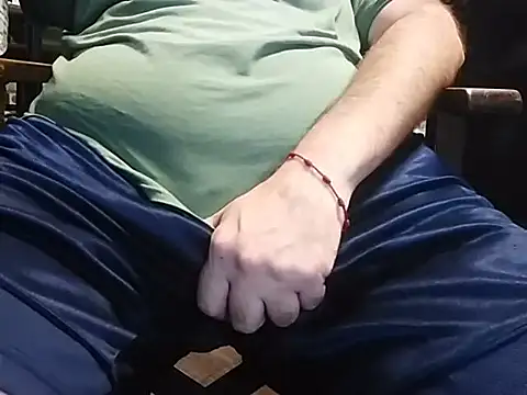 BabyBearMilk online show from March 27, 2026, 10:53 pm