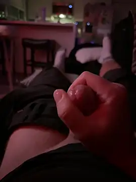 Snapshot of blazeyblake chatting on November 10, 2025, 8:46 am blazeyblake online show from November 10, 2025, 8:46 am