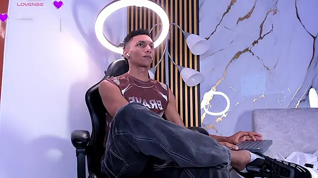 JulienSaint online show from February 23, 2026, 9:28 am