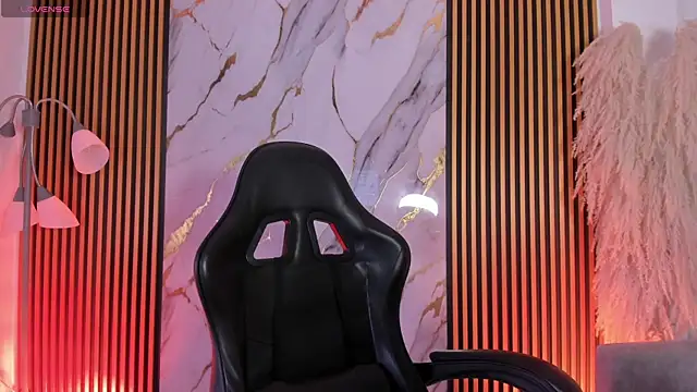 JulienSaint online show from April 1, 2026, 11:55 am