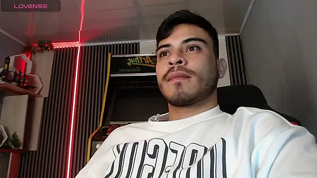 Bastian MCcormick online show from February 4, 2026, 12:55 pm